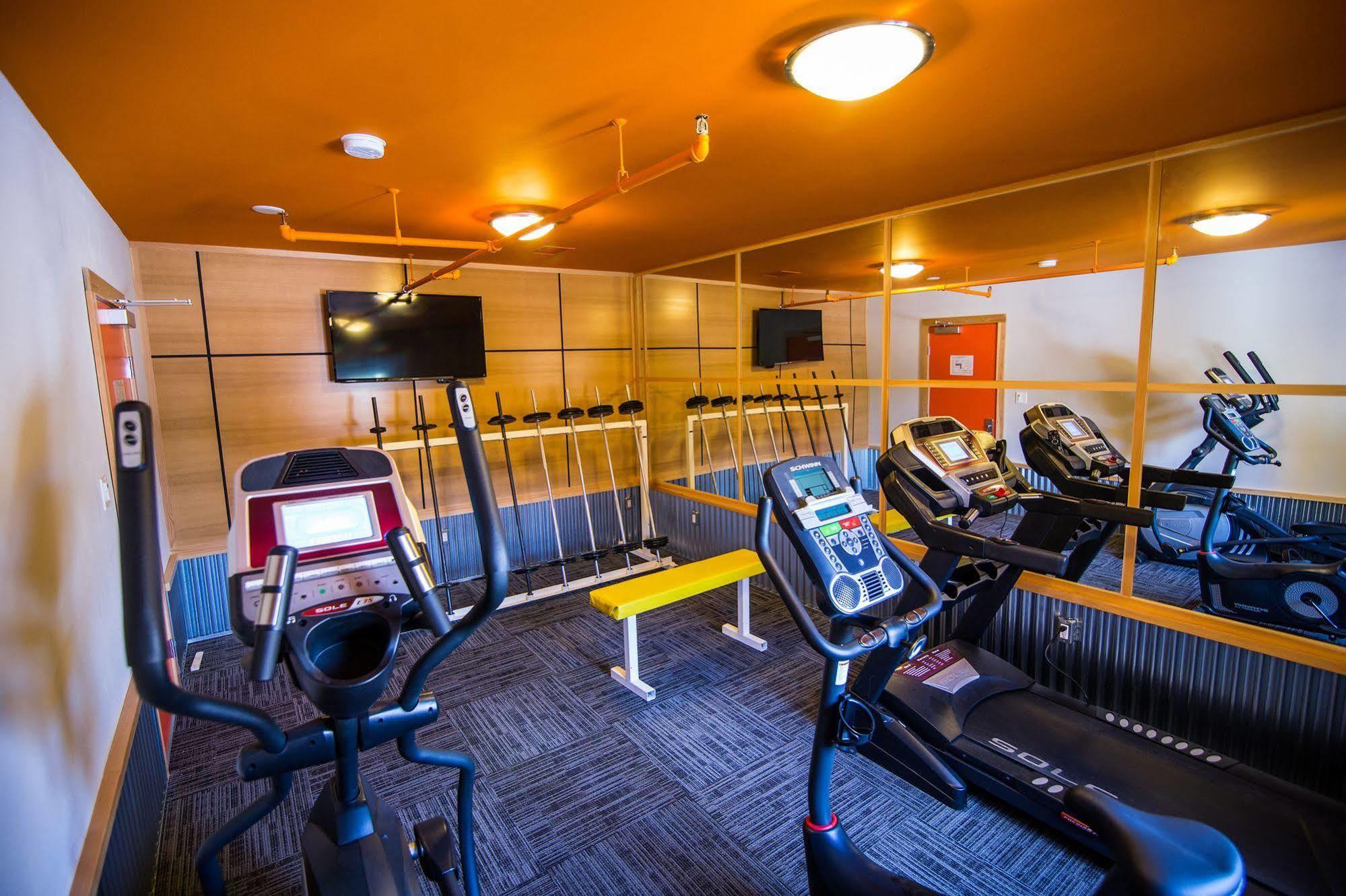 Adventure Hotel Nelson Luaran gambar