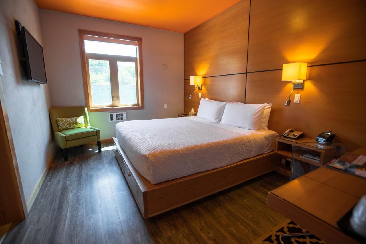 Adventure Hotel Nelson Luaran gambar